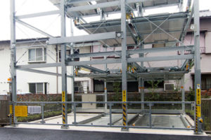 セントリア駒沢　駐車場